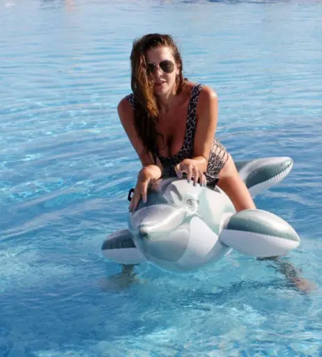 Image 2544471 from Imogen Thomas