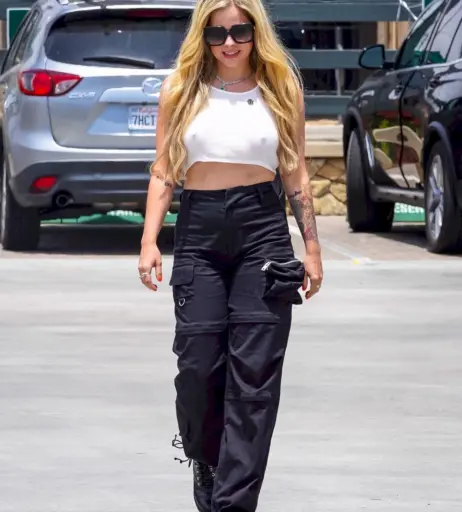 Image 2544082 from Avril Lavigne