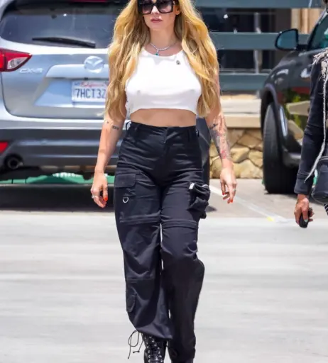 Image 2544286 from Avril Lavigne