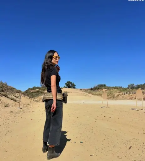 Image 2541729 from Jordana Brewster