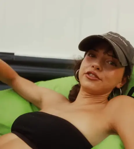 Image 2542138 from Nina Chuba