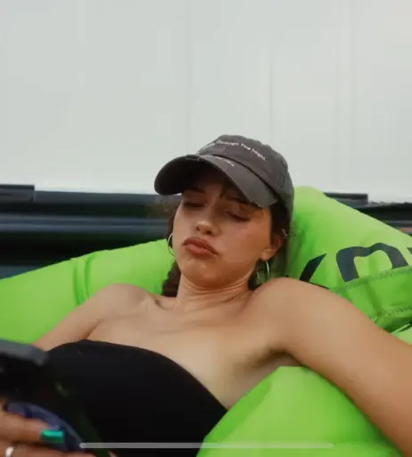 Image 2542266 from Nina Chuba