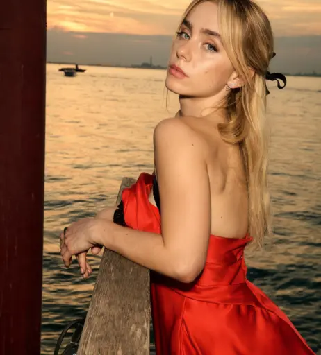 Image 2542960 from Clara Galle