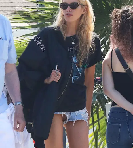 Image 2542932 from Stella Maxwell