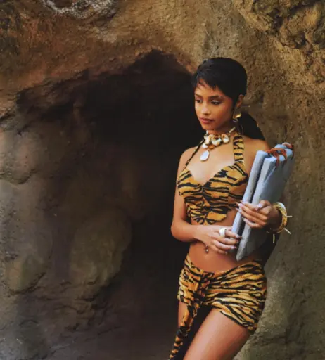 Image 2543558 from Tyla