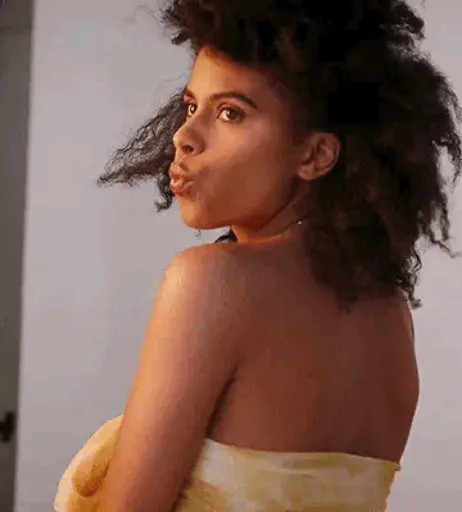 Image 2543551 from Zazie Beetz