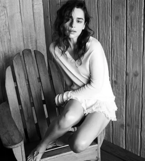 Image 2543489 from Emilia Clarke