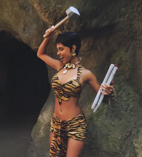 Image 2543609 from Tyla