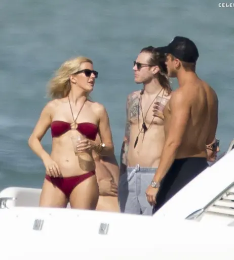 Image 2543353 from Ellie Goulding