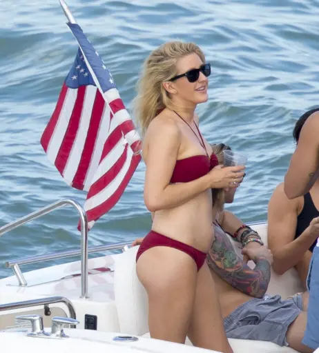 Image 2543286 from Ellie Goulding
