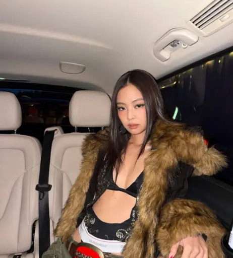Image 25495743 from Jennie | BLΛƆKPIИK (Blackpink)