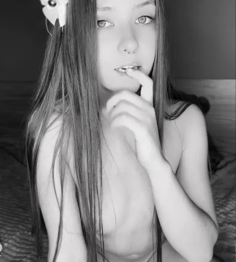 Image 25368565 from Tinyangelx | Me_Emily | tiny_angel | _rileyreid_