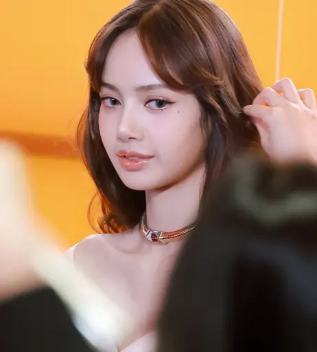 Image 25374250 from Lisa | BLΛƆKPIИK (Blackpink)