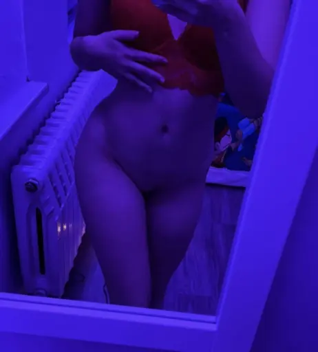 Image 253739 from emma.em