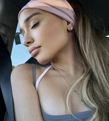 Image 2527438 from Alahna Ly