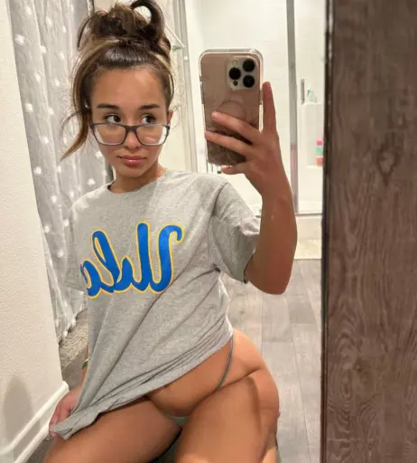 Image 2527422 from Alahna Ly