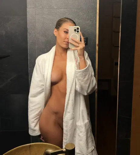 Image 2528506 from Deborah_tmz