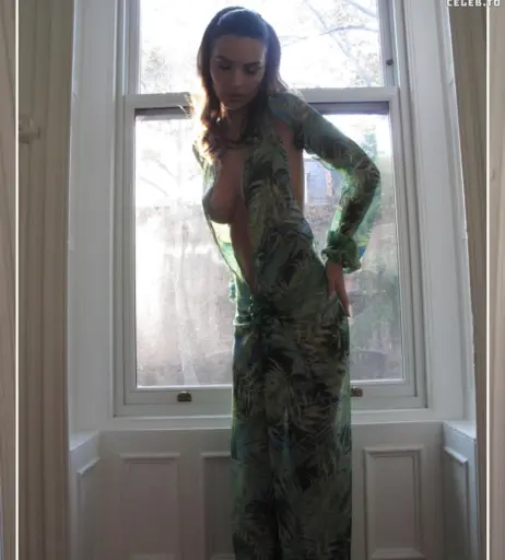 Image 2528402 from Emily Ratajkowski