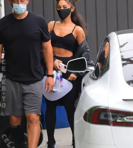Image 25151078 from Ariana Grande