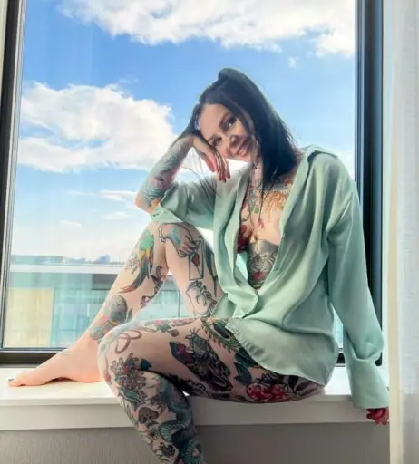 Image 251674 from Jennifer Deku