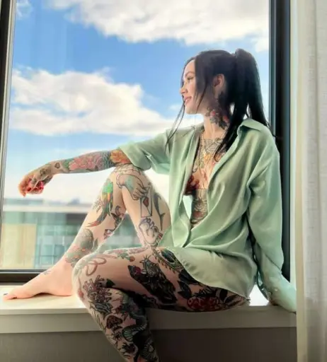 Image 251665 from Jennifer Deku