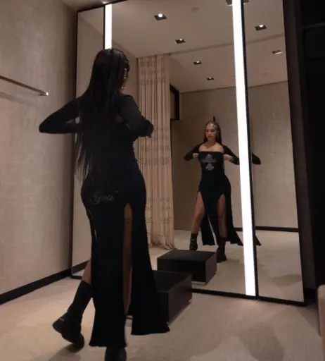 Image 25160647 from Malu Trevejo