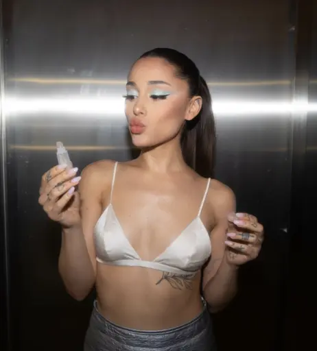 Image 25177810 from Ariana Grande