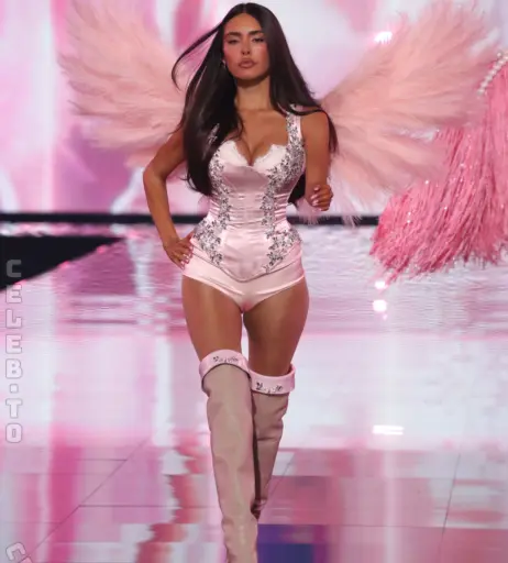 Image 25113868 from Madison Beer