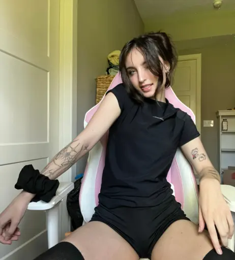 Image 2512853 from beebee