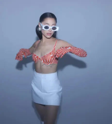 Image 25191683 from Ariana Grande