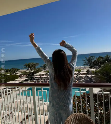 Image 25188387 from Riley Reid