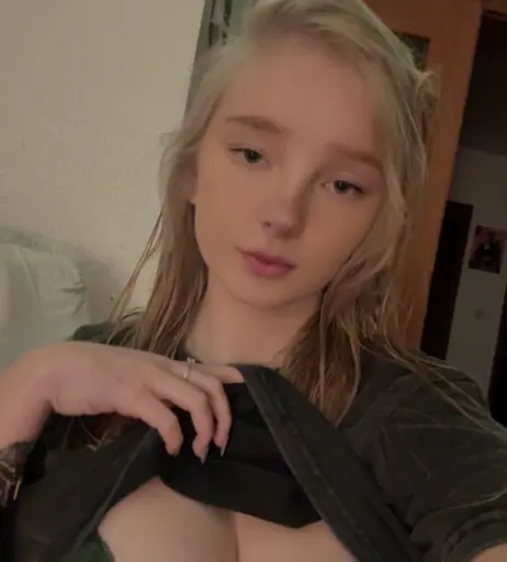 Image 25185113 from Blonde Vivi