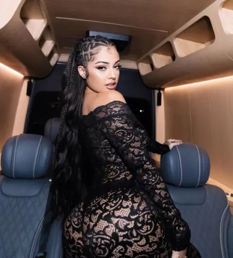 Image 25184769 from Malu Trevejo