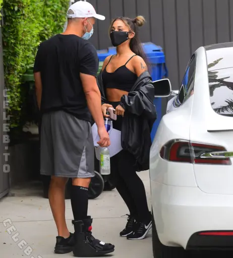 Image 25186737 from Ariana Grande