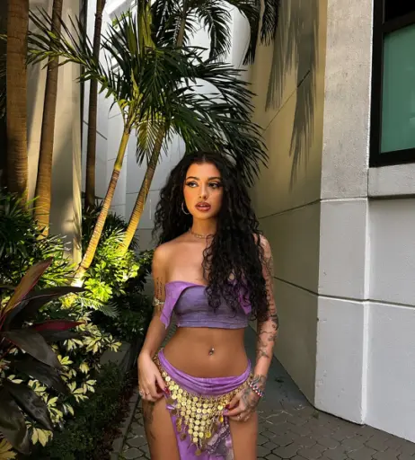 Image 25180032 from Malu Trevejo