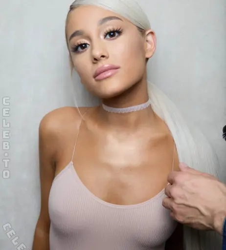 Image 25182111 from Ariana Grande
