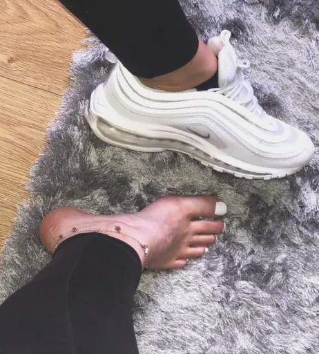 Image 2505145 from Jade Slavin