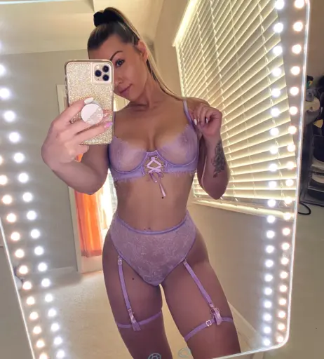 Image 2508261 from therealbrittfit