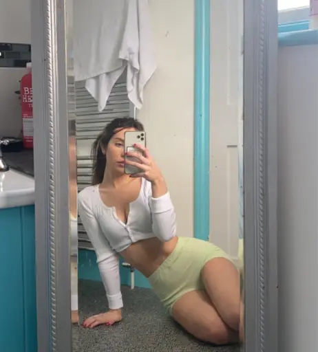 Image 2508937 from Orla Melissa