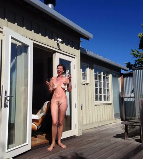 Image 2696227 from Catherine Bell