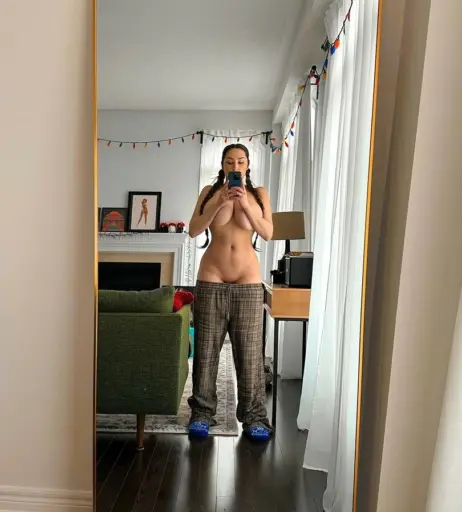 Image 2697752 from Louisa Khovanski