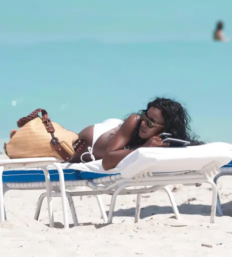 Image 2697115 from Kelly Rowland