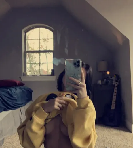 Image 2697275 from Kinsley Wyatt