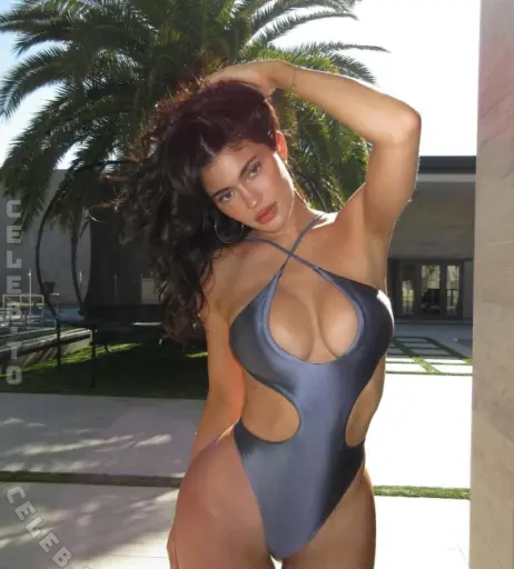 Image 26910155 from Kylie Jenner