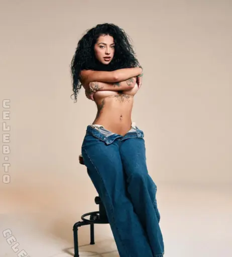Image 26912189 from Malu Trevejo