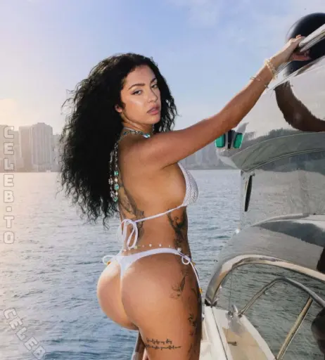 Image 26912200 from Malu Trevejo