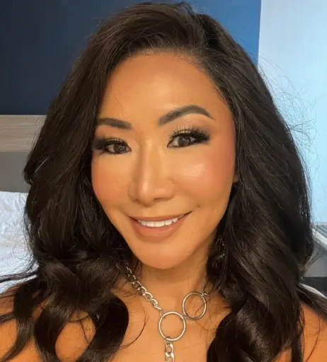Image 26927227 from Gail Kim