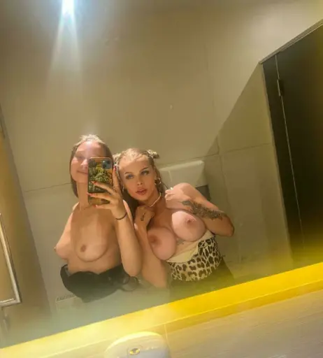 Image 269907 from Lara Bttn