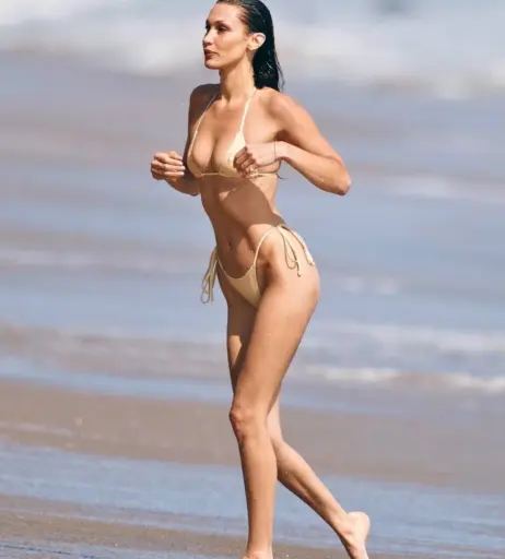 Image 2687476 from Bella Hadid