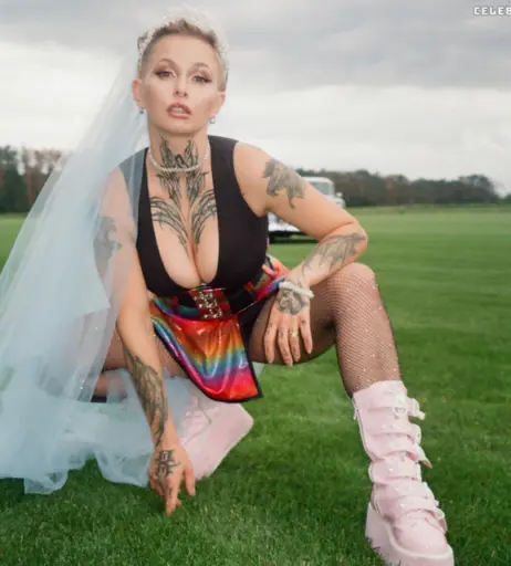 Image 2689354 from Edith Stehfest